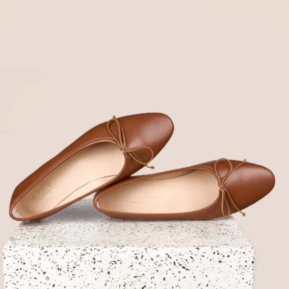 A Soliani Como Pecan Ballet Flat